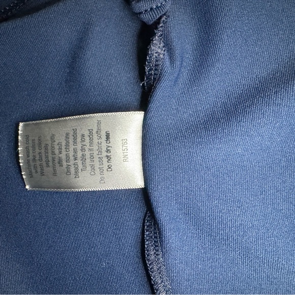 Champion White, Yellow, and Navy Blue Sleeveless Top - Picture 5 of 5